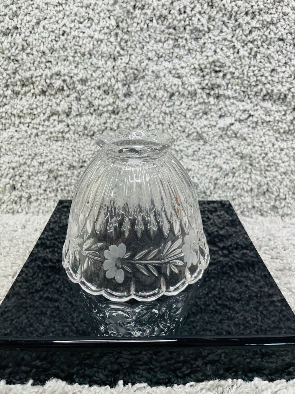 Crystal Glass Replacement For Boudoir Night Light Vanity Lamp Ribbed Flower Etch